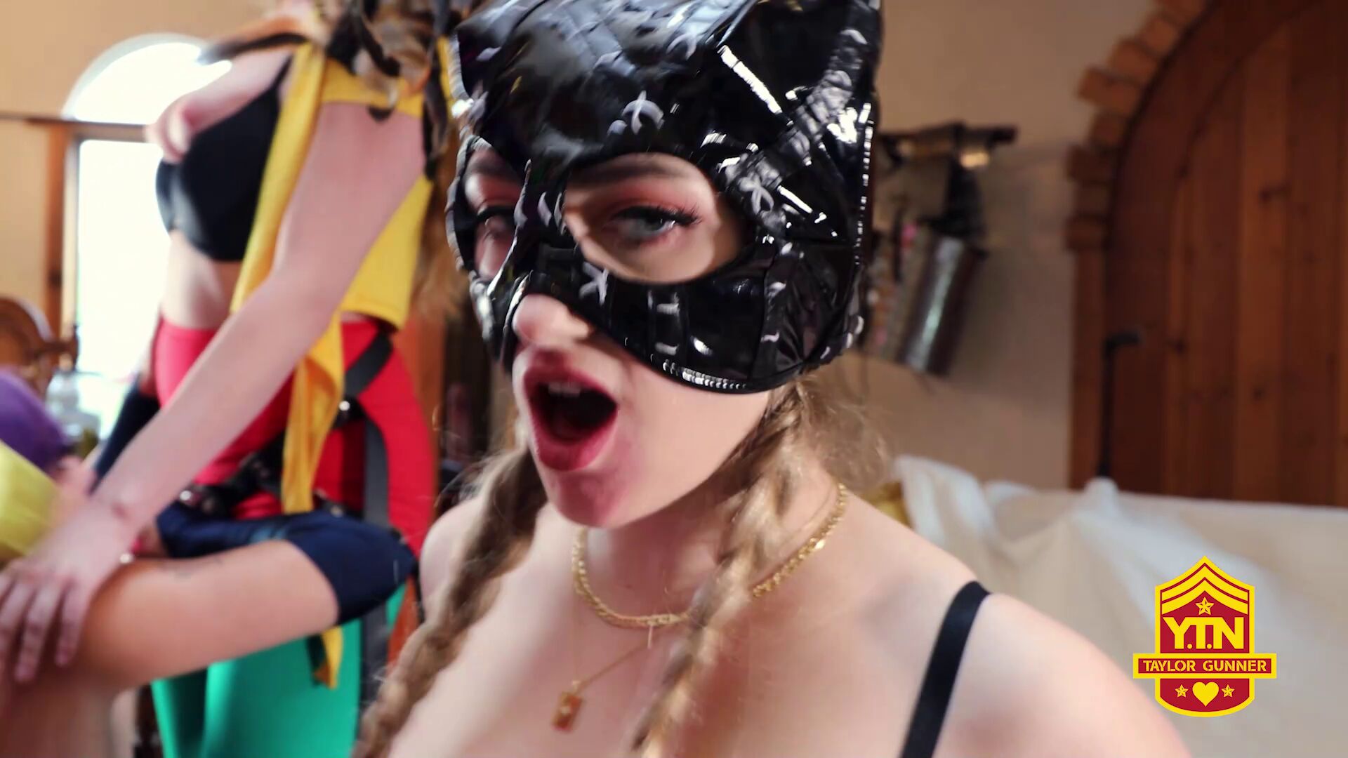 DC BDSM Cosplay Lesbian Orgy